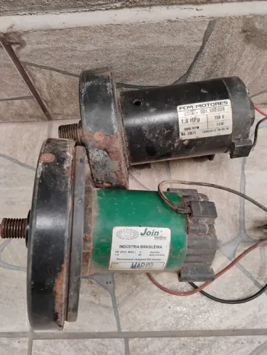 Motor DC