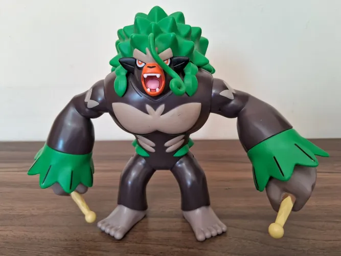 Boneco Pokemon Rillaboom Jazwares original 