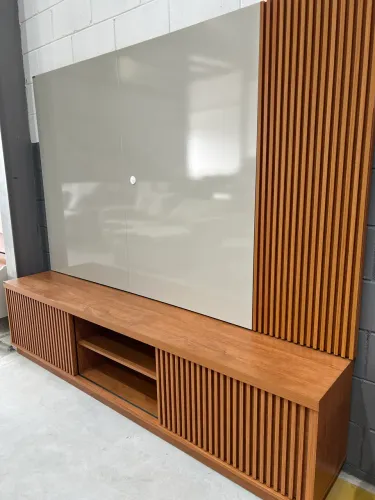 Rack com Painel Ripado 2,20 NOVO PRONTA ENTREGA