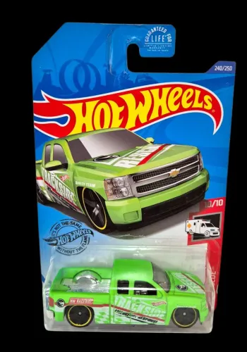 Hot Wheels T Hunt Trackside Chevy Silverado