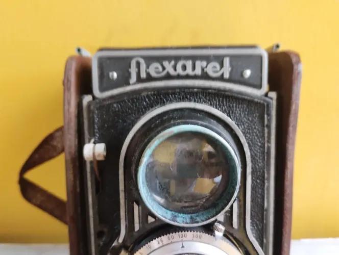 Câmera antiga auto flex com case