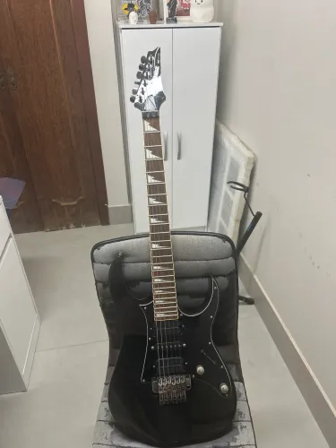 Guitarra IBANEZ  RG séries modelo rg350 e x