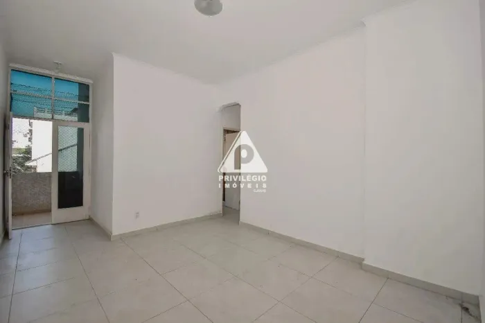 Apartamento à venda 1 quarto, sala, Varanda, dependência, 56m², Botafogo - RIO DE JANEIO/R