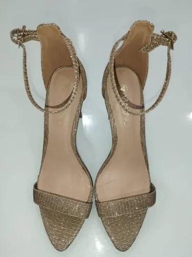 Sandália Via Uno Lurex/fiv Gold Flash