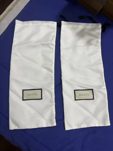 2 dustbag Gucci 40x15cm