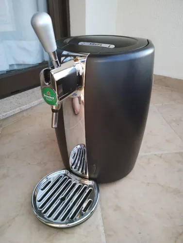 Chopeira Beertender Krups Heineken 5l Preto B101 - 110v