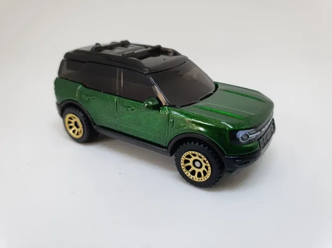 Matchbox Ford Bronco Sport 2022 Verde