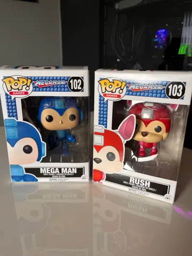 Mega Man e Rush Funko