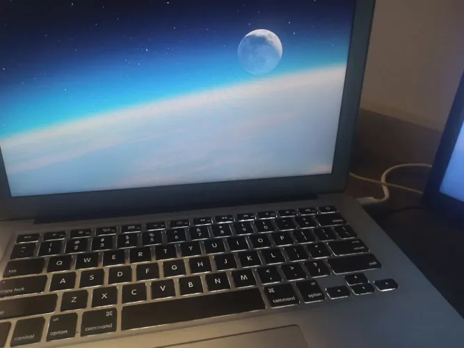 Mac Macintosh Macbook Air modelo a1466 _8Gb RAM
