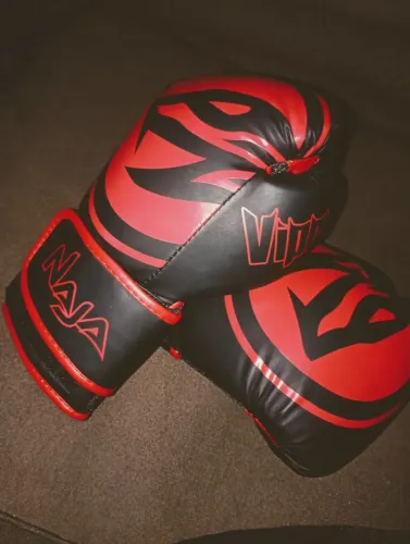 Luva de Boxe Naja