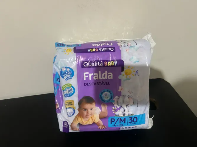 Vendo fralda Qualita tamanho M