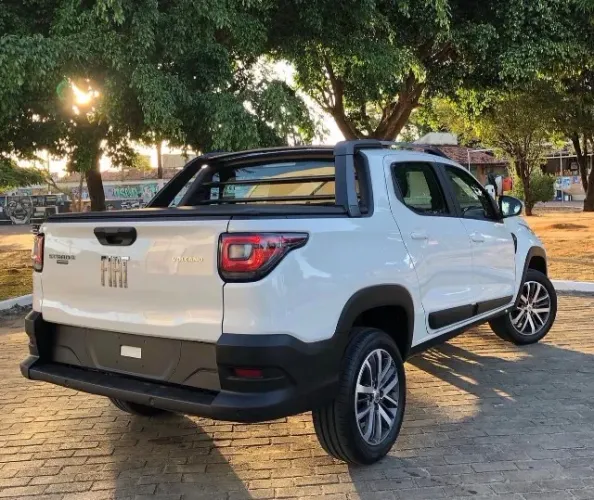 Fiat Strada Volcano 1.3 Flex 8V CD 2023