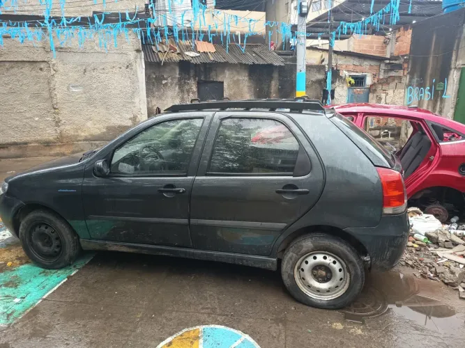 Fiat Palio 1.0 Economy Fire Flex 8V 4P 2010