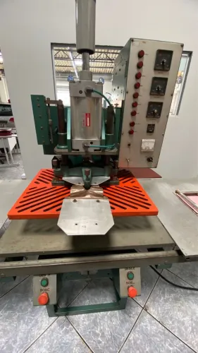 Máquina solda alta frequência (HF) Prensa Pneumática