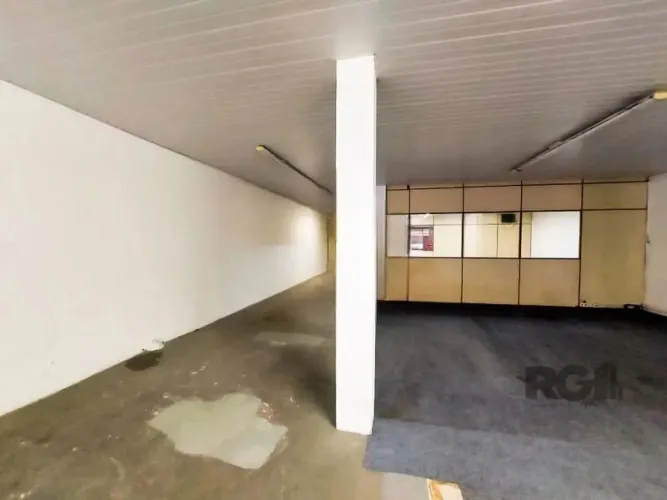 Ponto Comercial/Loja para Aluguel no Bairro São Geraldo com 250 m² de Área Útil