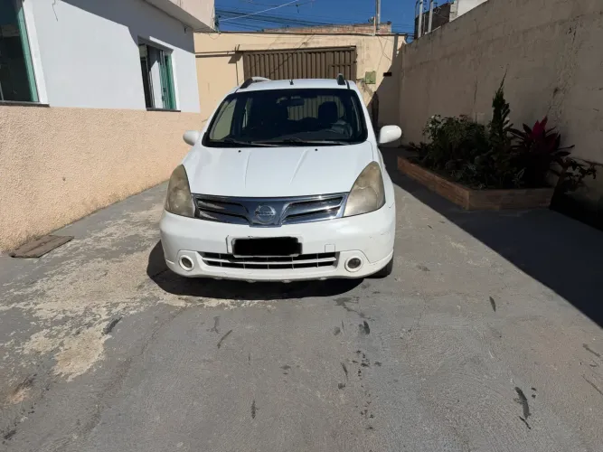 Nissan Livina SL 1.8 16V Flex Fuel Aut. 2013