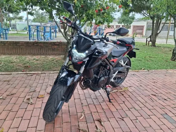 Honda CB 500F