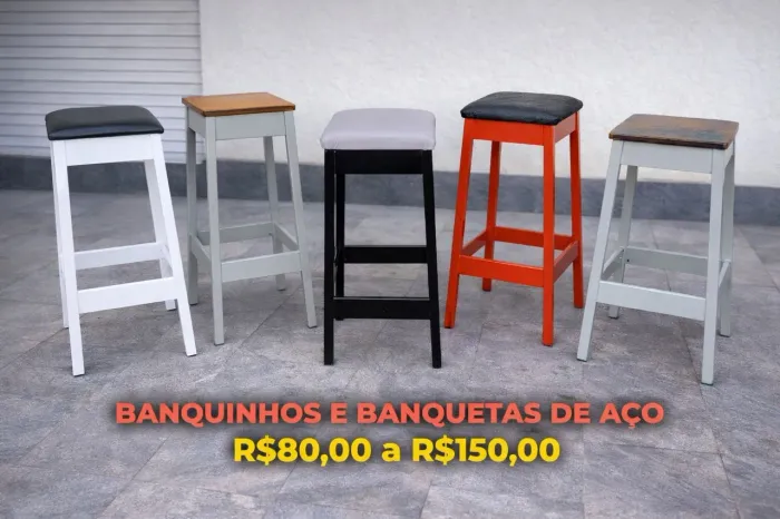 Banquinhos e banquetas