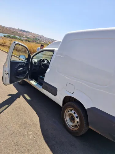 Fiat Fiorino Furgão EVO 1.4 Flex 8V 2P 2015