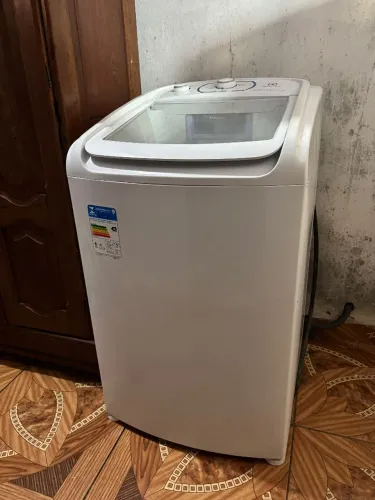 Vende-se Lavadora 11Kg Electrolux.