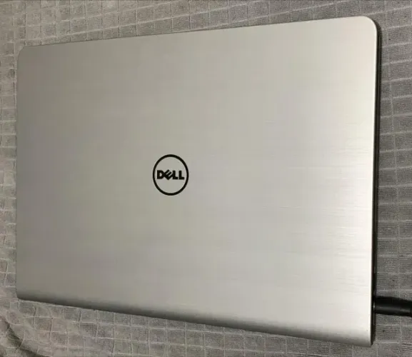 Notebook DELL i7