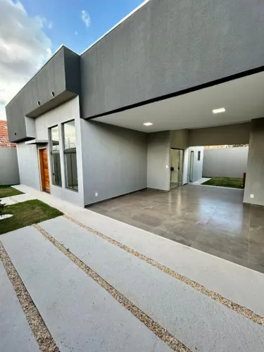 CASA 3 QUARTOS SENDO 1 SUIITE C/CLOSET LOCALIZADA NO BAIRRO SÃO JOÃO ANAPOLIS -GO