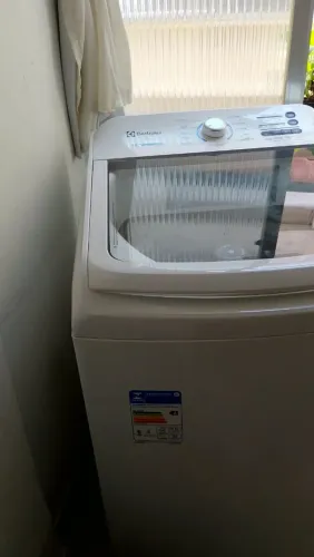 Vendo Máquina de Lavar 
