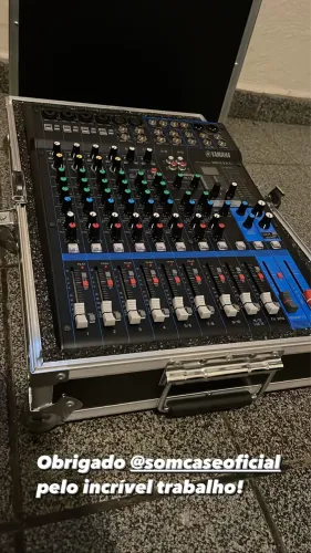 Mesa de som Yamaha mg12xu