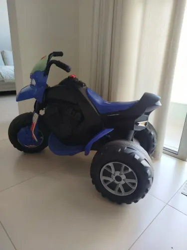 Moto elétrica bandeirantes