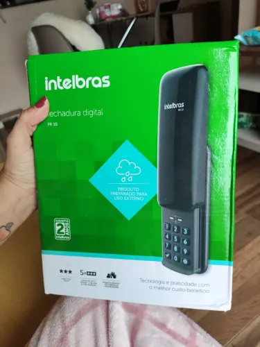 Fechadura eletrônica Intelbras 