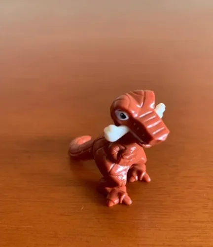 Coleção kinder ovo dinossauros