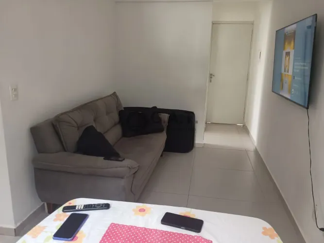 Apartamento à venda em Sorocaba-SP, no Parque Campolim, com 2 quartos, 2 salas, 1 banheiro