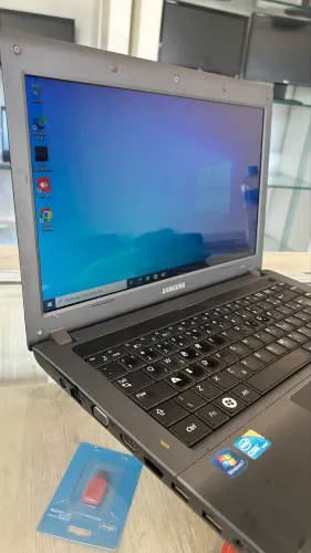 Notebook Samsung i3 4gb ram 120 Ssd - até 12x no cartão