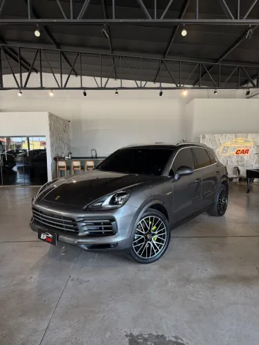 Porsche Cayenne E-hybrid 3.0 V6 462cv 2020