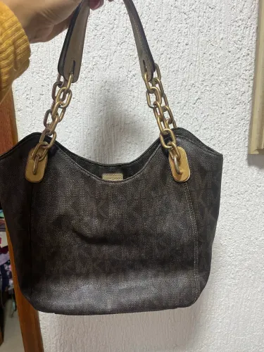 Bolsa e carteira Michael kors