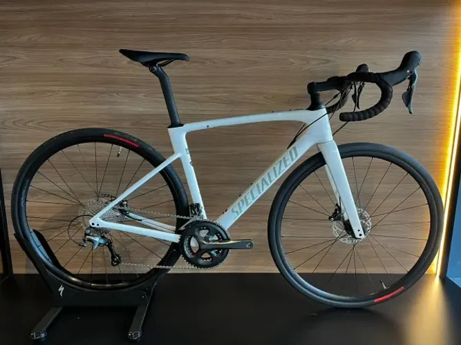 Specialized Roubaix SL8 2026