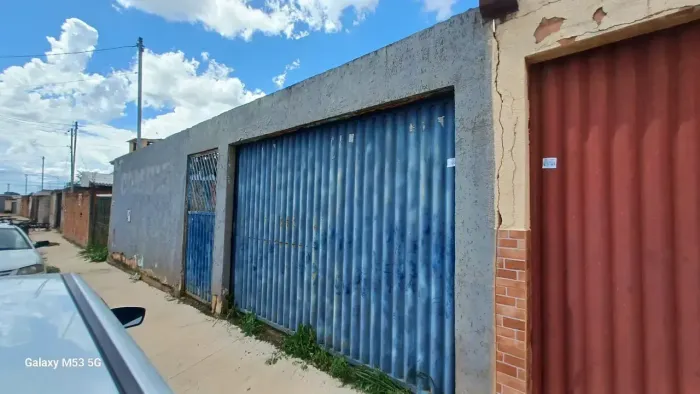 Sol Nascente Trecho 3 Lote de 150 m² com casa de 1 quarto, tem o espaço pro outro quarto