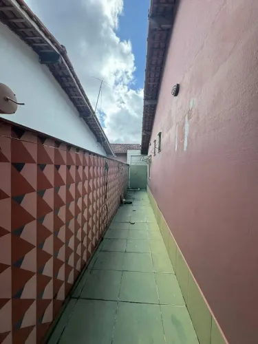 Casa ampla de dois quartos no condomínio jardim Amazônia 2, aguas brancas