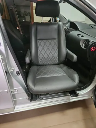Cadeira de rodas adaptada para carro asaflex