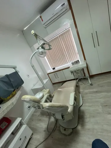 Vendo cadeira odontológica gnatus 