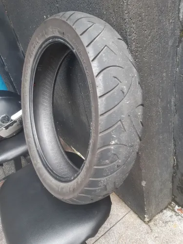 Pneu usado otimo estado