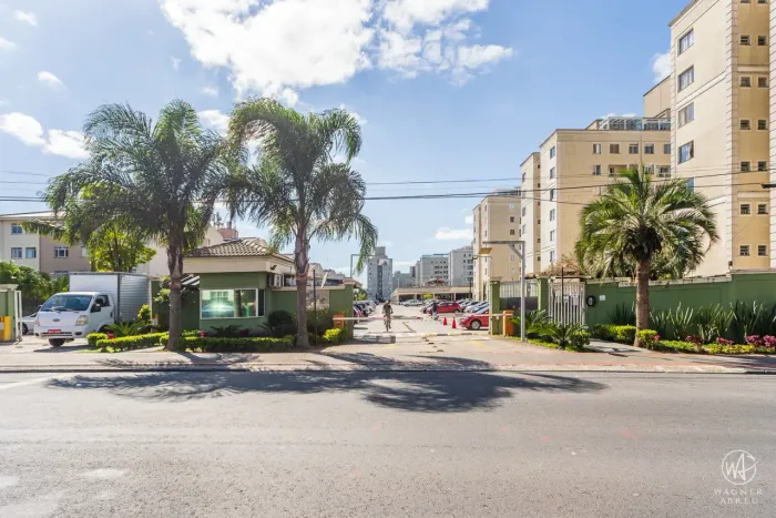Imóvel para venda tem 53 metros quadrados com 2 quartos em Portão - Curitiba - PR