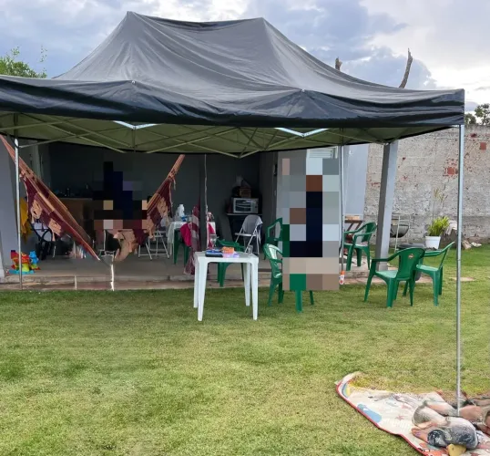 Vendo Tenda Articulada 4,5m por 3m