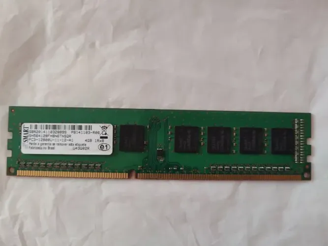 Memória RAM SMART 4GB DDR3 1600MHz PC3-12800U Desktop (Testada)