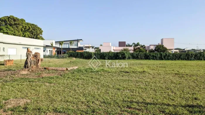 Terreno à venda no Condomínio Residencial Primavera em Salto/SP