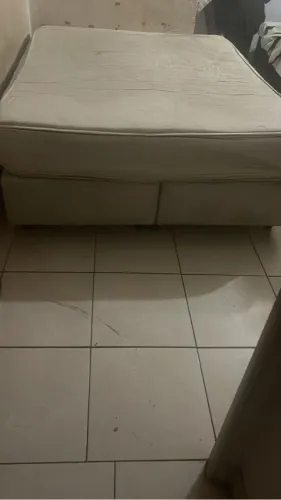 Cama Queem base e colchão separados 