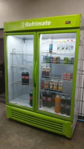 Freezer Refrimate 1300 litros, duas portas.