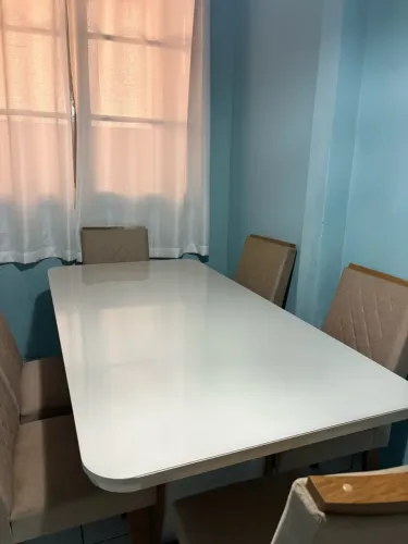Mesa de jantar 6 lugares