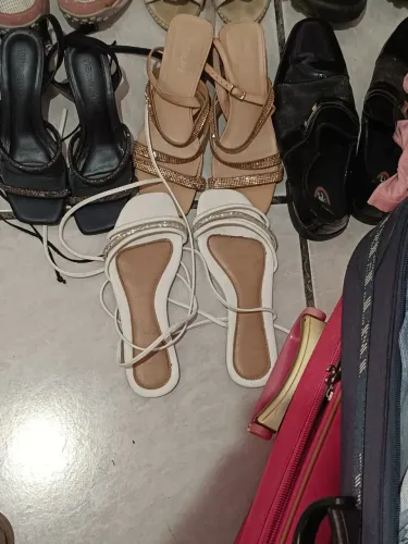 Desapegando de sapatos 