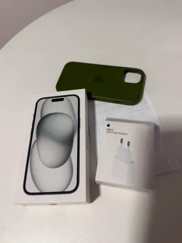 iPhone 15